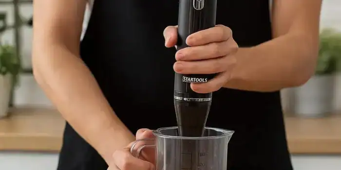 Mixer Elétrico 3 em 1 – Aço Inox Startools 200W com Copo 700ml – Cor Sortida